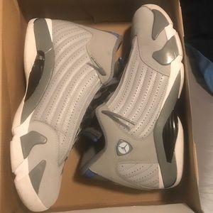 Jordan retro 14 wolf greys